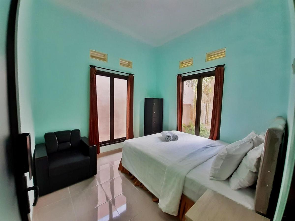 Villa 3 Bedroom Edelweis No. 7 Near Museum Angkut Batu  Exteriér fotografie